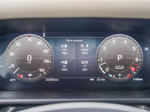 Used 2024 Land Rover Defender 110 S image 25