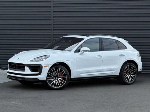 New 2025 Porsche Macan S image 1