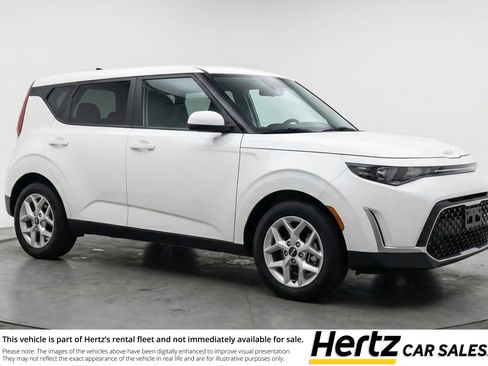 Used 2025 Kia Soul LX w/ LX Technology Package image 1