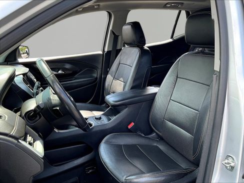 Used 2021 GMC Terrain SLT w/ Infotainment Package II AWD/4WD image 21