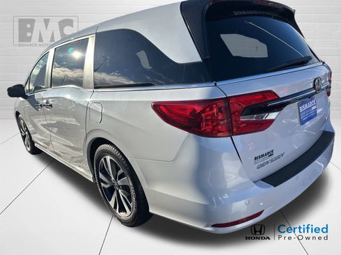 Used 2023 Honda Odyssey Touring image 4