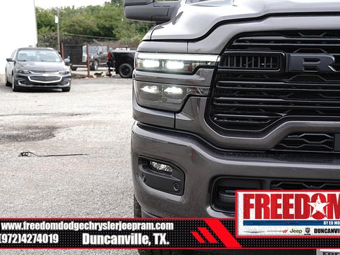 New 2026 RAM 2500 Laramie AWD/4WD image 44