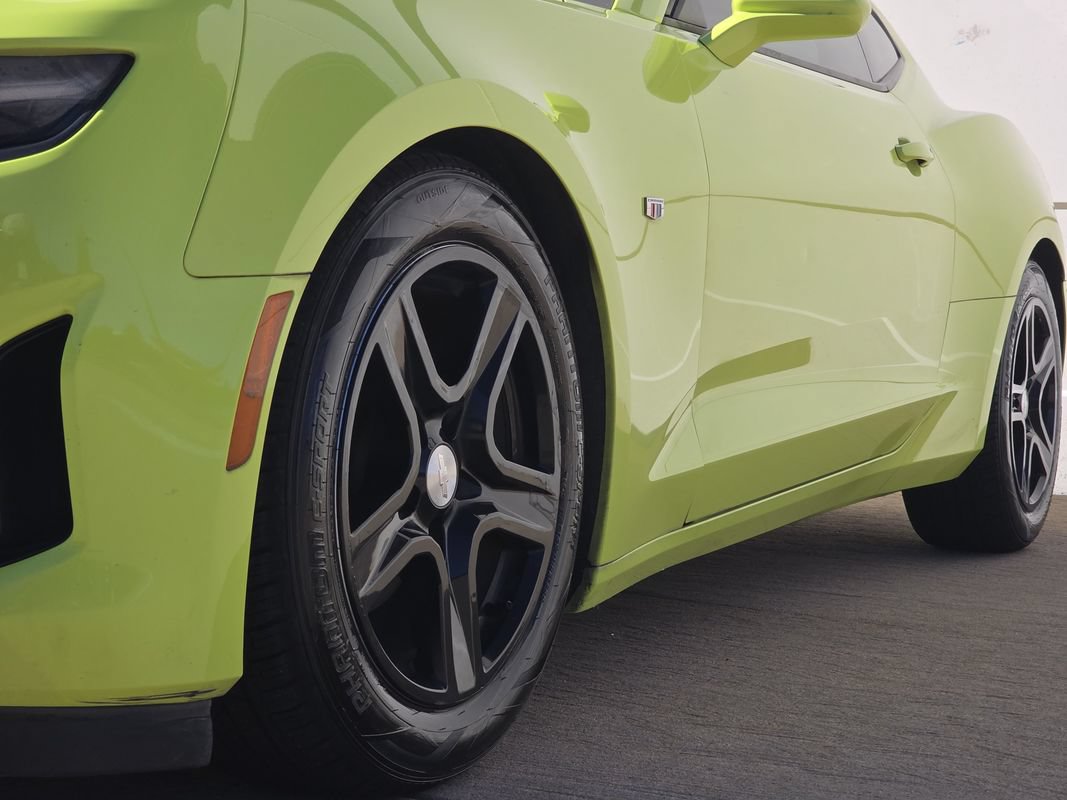 Used 2019 Chevrolet Camaro LT RWD image 33