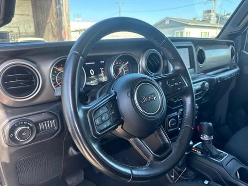 Used 2021 Jeep Wrangler Unlimited Sport AWD/4WD image 10
