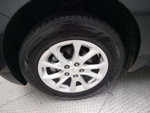 Used 2018 Chevrolet Equinox LT FWD image 27