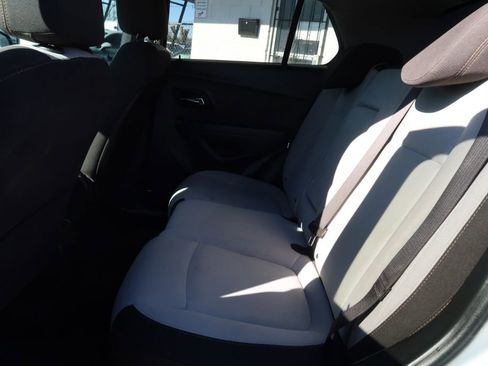 Used 2020 Chevrolet Trax LS w/ Tint and Cruise Package image 7