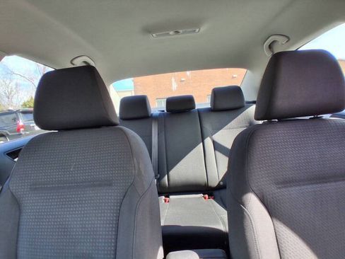Used 2015 Volkswagen Jetta SE FWD image 11