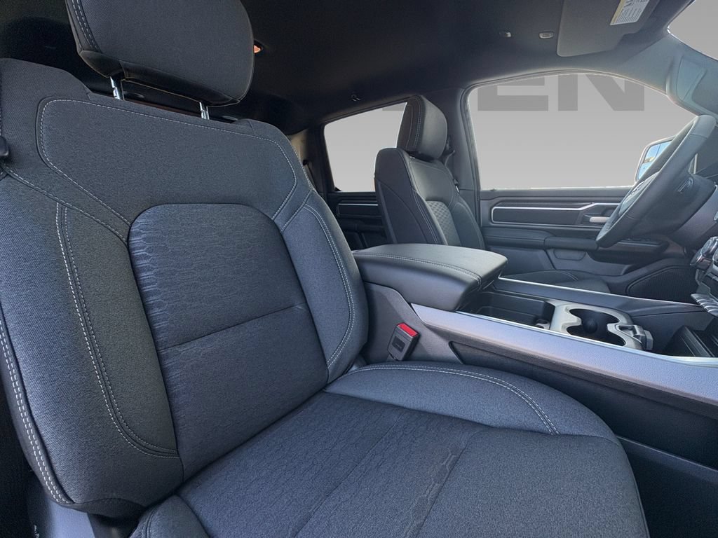 New 2026 RAM 1500 Big Horn AWD/4WD image 10