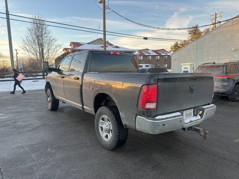 Used 2017 RAM 3500 Tradesman w/ Chrome Appearance Group image 7