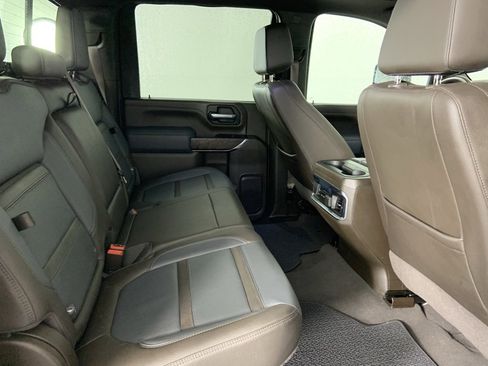 Used 2022 GMC Sierra 3500 Denali w/ Denali Ultimate Package image 22