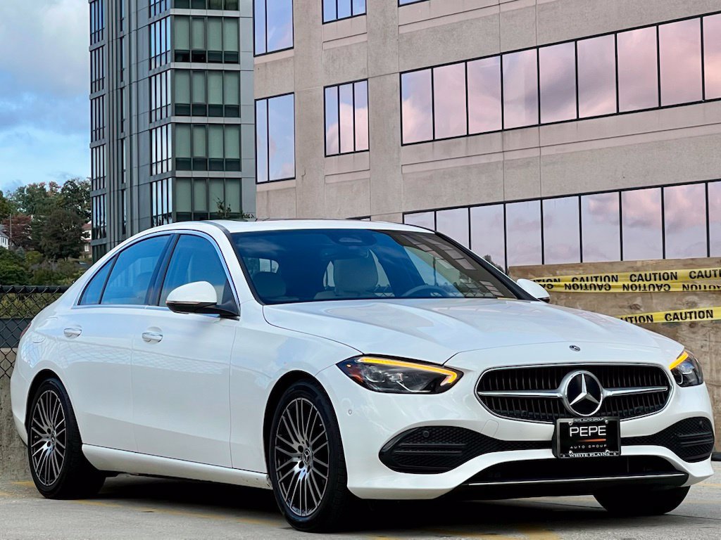 Used 2023 Mercedes-Benz C 300 4MATIC Sedan image 1