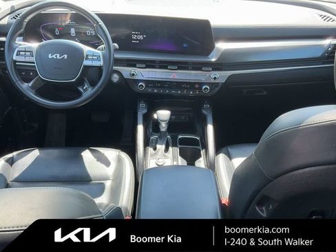 Certified 2025 Kia Telluride S image 16