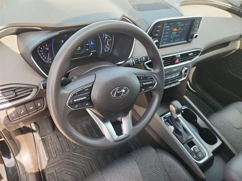 Used 2020 Hyundai Santa Fe SEL FWD image 10