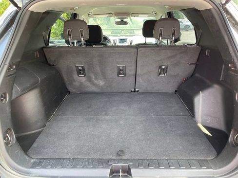 Used 2019 Chevrolet Equinox LT FWD image 12
