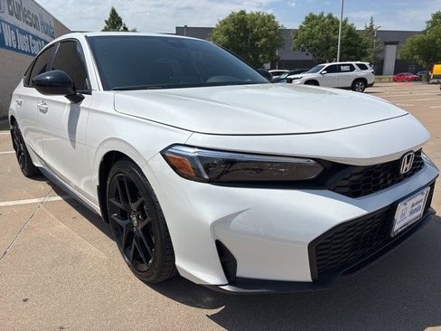 New 2025 Honda Civic Sport image 2