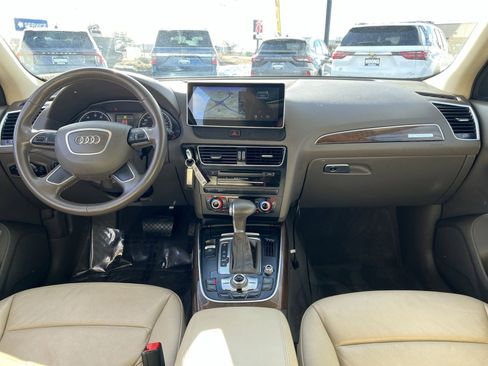 Used 2017 Audi Q5 2.0T Premium w/ Audi MMI Navigation Plus image 22