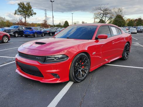 Used 2016 Dodge Charger R/T Scat Pack w/ Beats Audio Group image 9