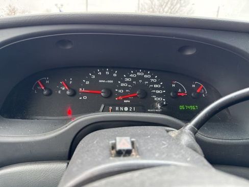 Used 2007 Ford E-350 and Econoline 350 XL image 16