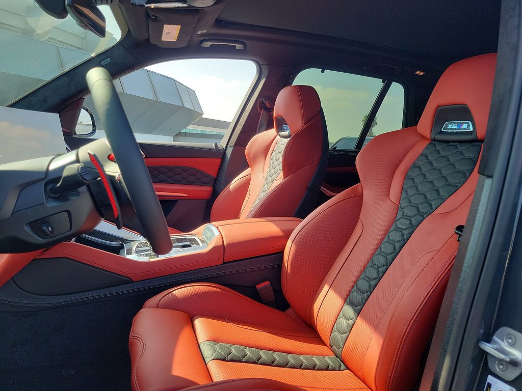 New 2026 BMW X5 M Competition w/ Executive Package AWD/4WD image 17