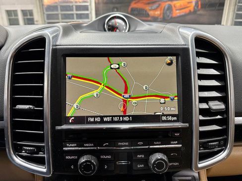 Used 2016 Porsche Cayenne image 77