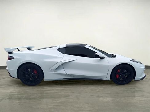 Used 2021 Chevrolet Corvette Stingray Premium Cpe w/ Z51 Performance Package image 5