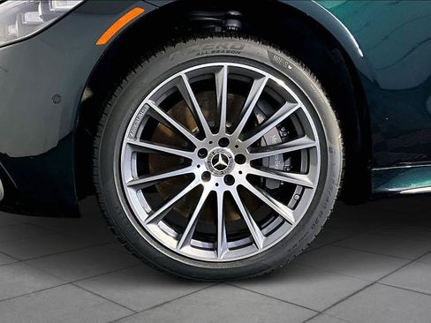 New 2026 Mercedes-Benz S 580 4MATIC Sedan image 17