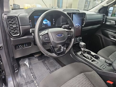 Used 2025 Ford Ranger XLT w/ Equipment Group 301A High AWD/4WD image 15