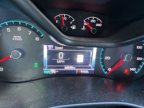 Used 2018 Chevrolet Colorado ZR2 image 10