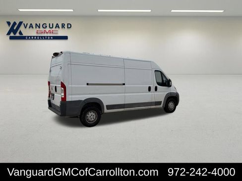 Used 2018 RAM ProMaster 2500 FWD image 3