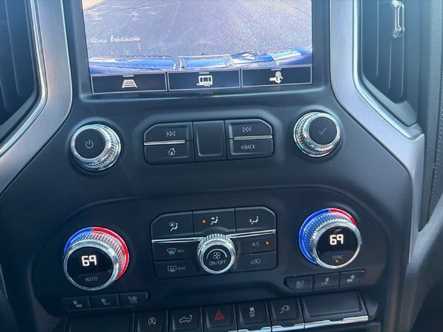 Used 2021 GMC Sierra 1500 SLT w/ SLT Premium Package AWD/4WD image 18
