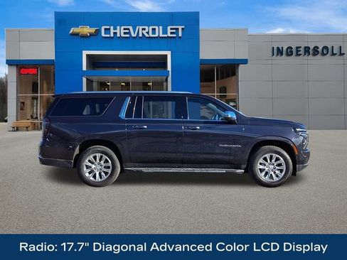 Used 2025 Chevrolet Suburban Premier image 10