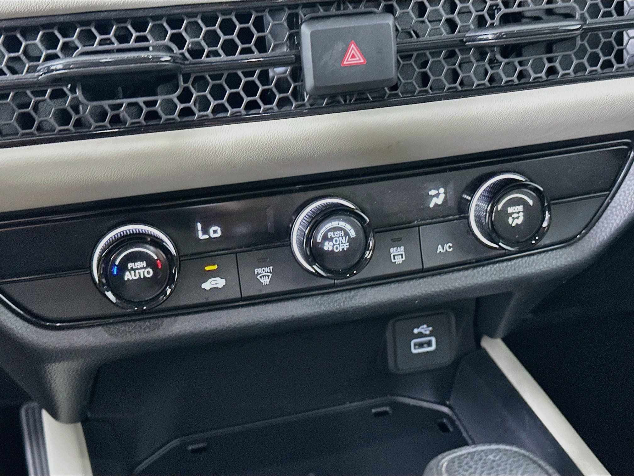 Used 2024 Honda HR-V LX image 22