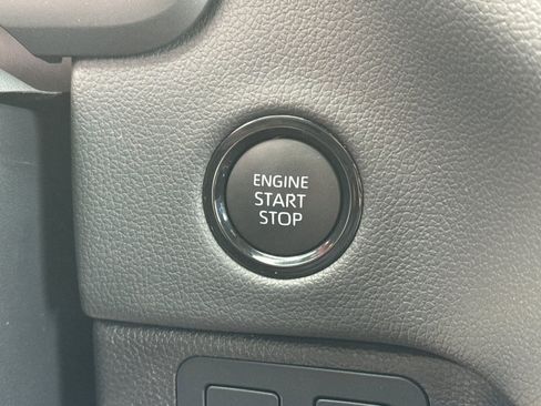 Certified 2025 Toyota Tundra Limited AWD/4WD image 28