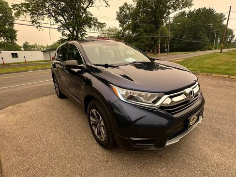 Used 2018 Honda CR-V LX image 3