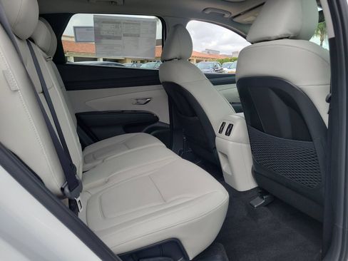 New 2026 Hyundai Tucson Limited FWD image 18