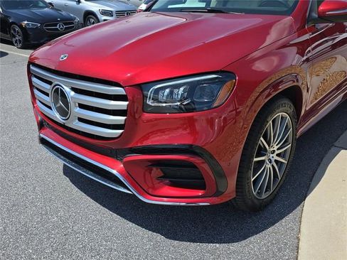 Certified 2024 Mercedes-Benz GLS 450 4MATIC image 10
