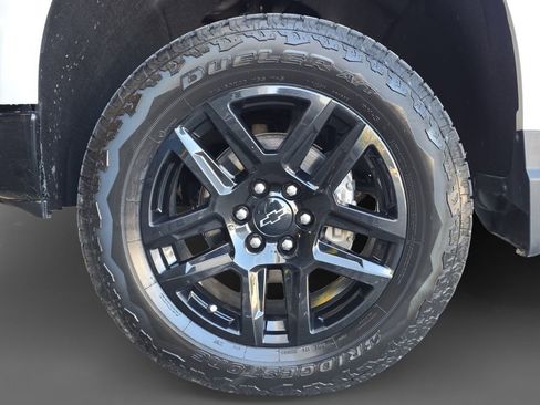 Used 2023 Chevrolet Silverado 1500 LT Trail Boss w/ Protection Package image 14