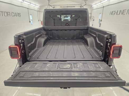 Used 2020 Jeep Gladiator Sport w/ Quick Order Package 24S AWD/4WD image 6