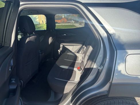 Used 2025 Chevrolet TrailBlazer LT image 23