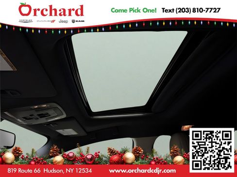 Used 2022 Toyota Sienna XLE image 28