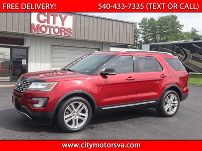 Used 2017 Ford Explorer XLT w/ Equipment Group 201A