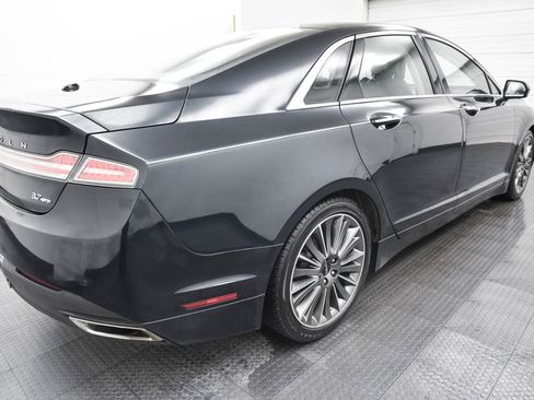 Used 2014 Lincoln MKZ AWD image 9