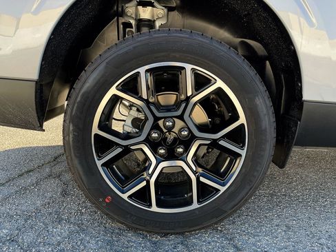 New 2026 Ford Maverick Lariat w/ 4K Tow Package image 12