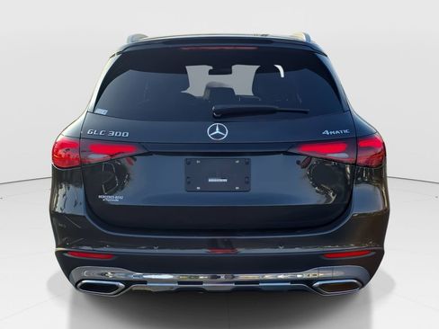 New 2026 Mercedes-Benz GLC 300 4MATIC image 8