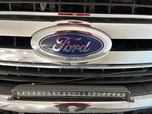 Used 2019 Ford F350 XLT w/ XLT Value Package image 34