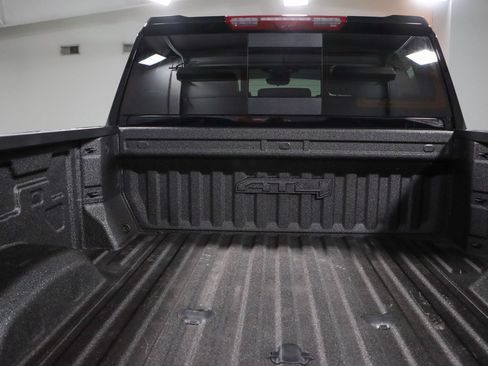 Used 2024 GMC Sierra 2500 AT4 w/ AT4 Premium Plus Package AWD/4WD image 33