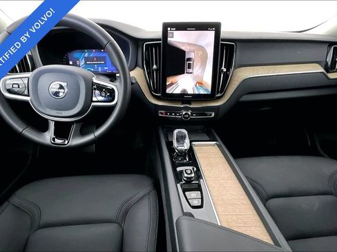 Certified 2026 Volvo XC60 B5 Plus AWD/4WD image 18