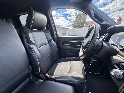 Used 2024 RAM 2500 Laramie w/ Night Edition RWD image 21