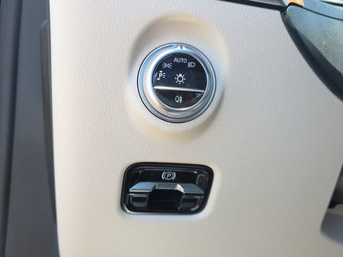 Used 2022 Mercedes-Benz C 300 Sedan image 13