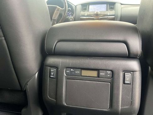 Used 2017 INFINITI QX80 4WD w/ Driver Assistance Package image 19
